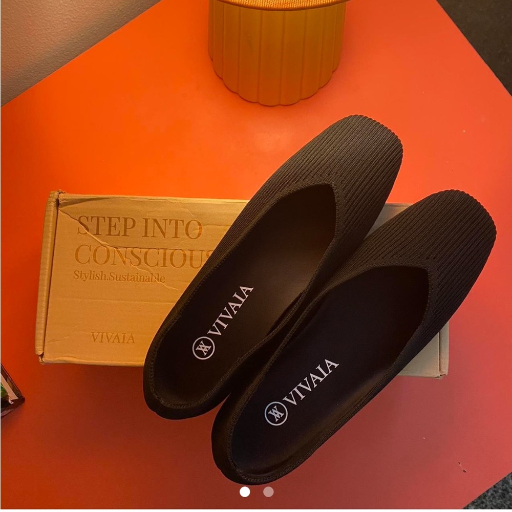 Vivaia Margot flats